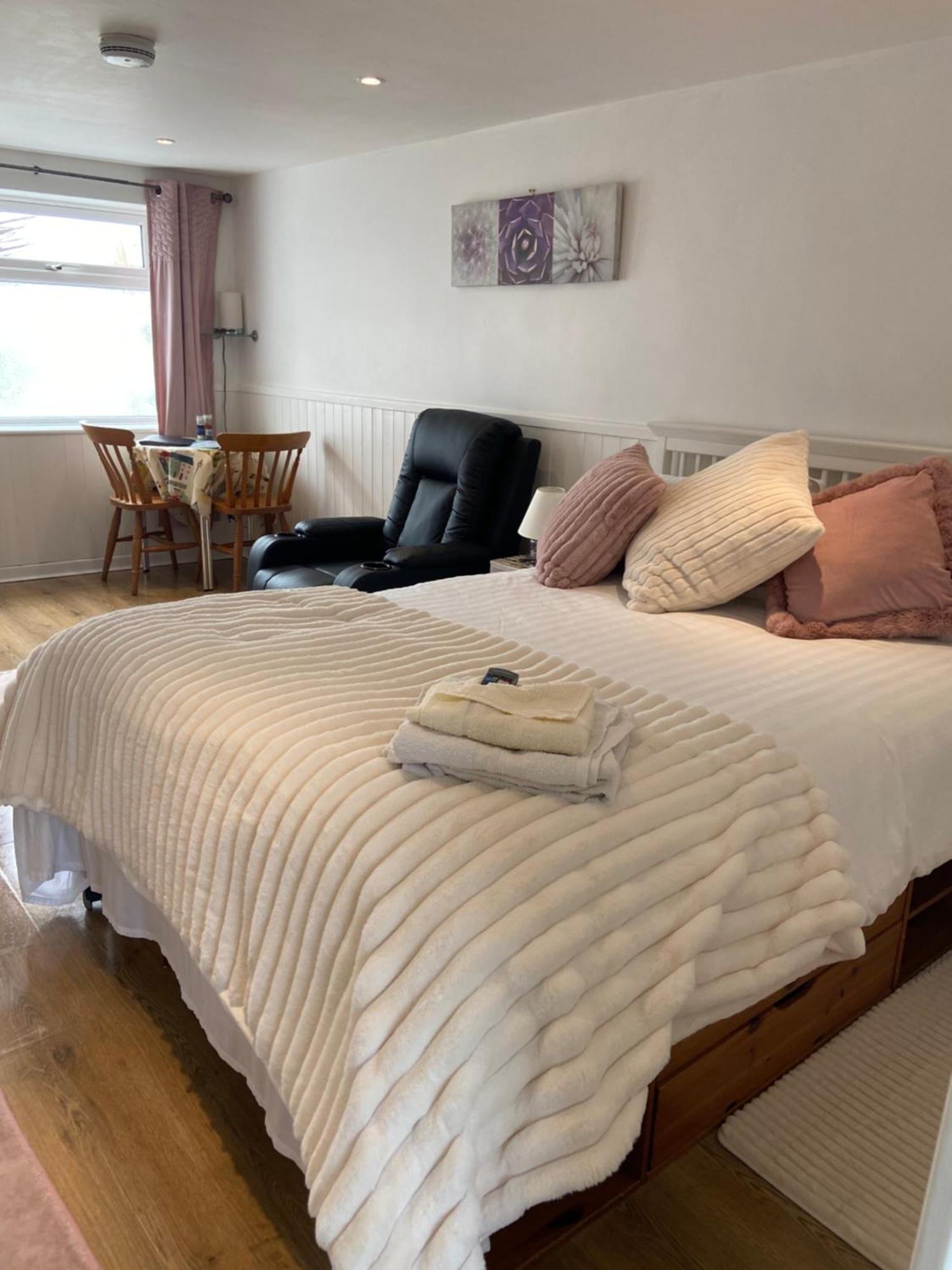 Aquarius B&B New Quay Eksteriør bilde